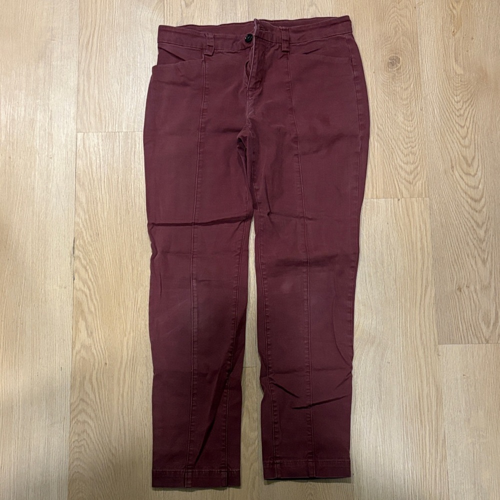 Duluth Trading Co Women's Burgundy Cotton Pants - Size 8